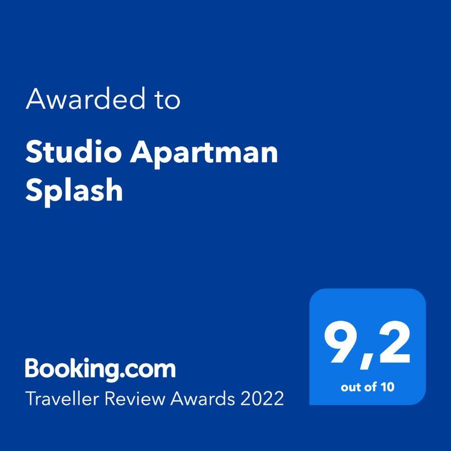 Studio Apartman Splash Pjescana Uvala Esterno foto
